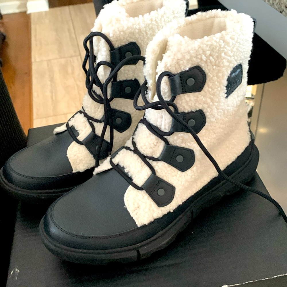 Sorel booties